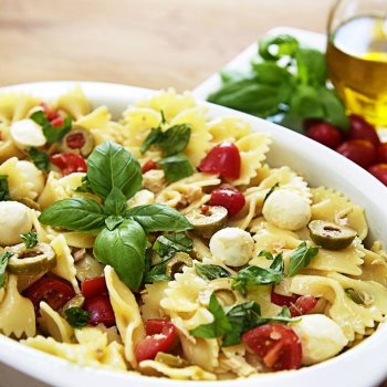 Creamy tomato pasta, ready in twenty minutes
